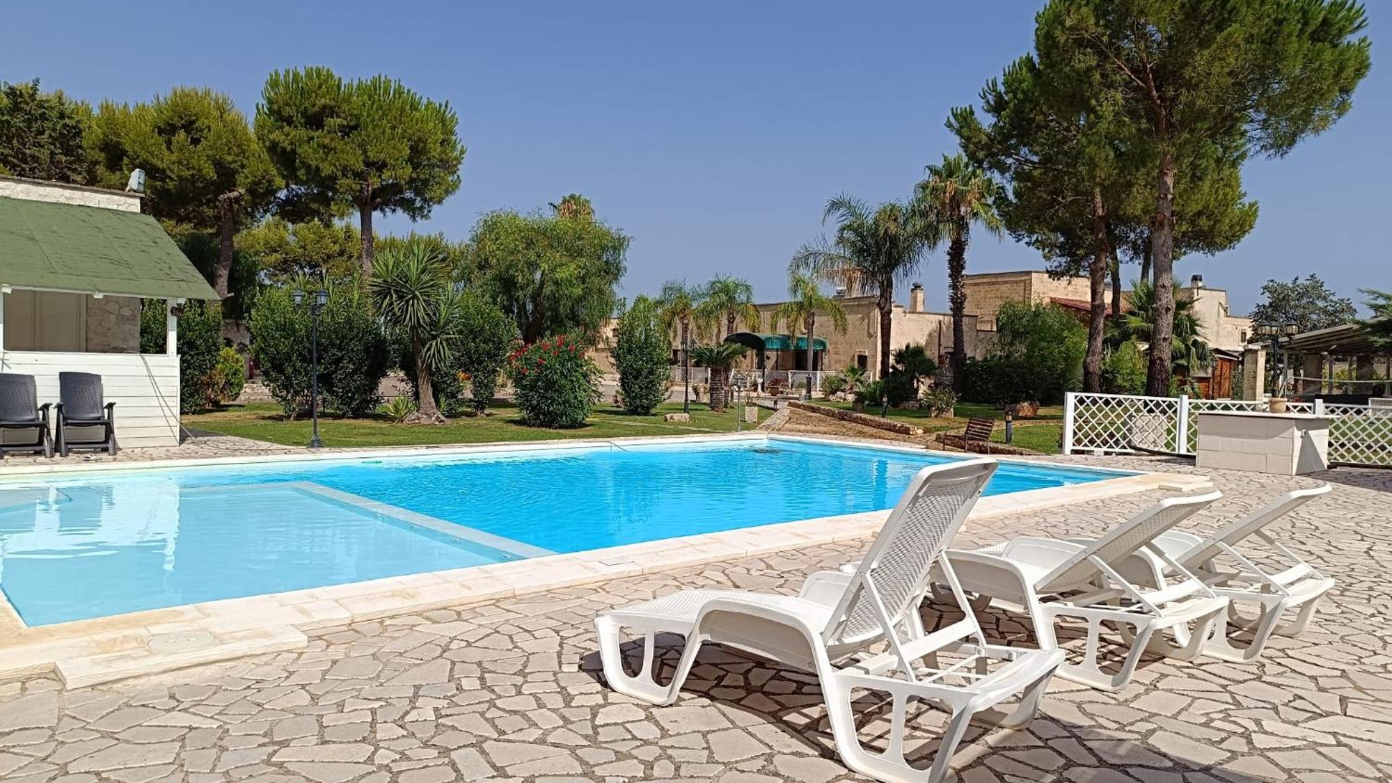 Masseria San Nicola B&B トッレ・サンタ・スザンナ エクステリア 写真