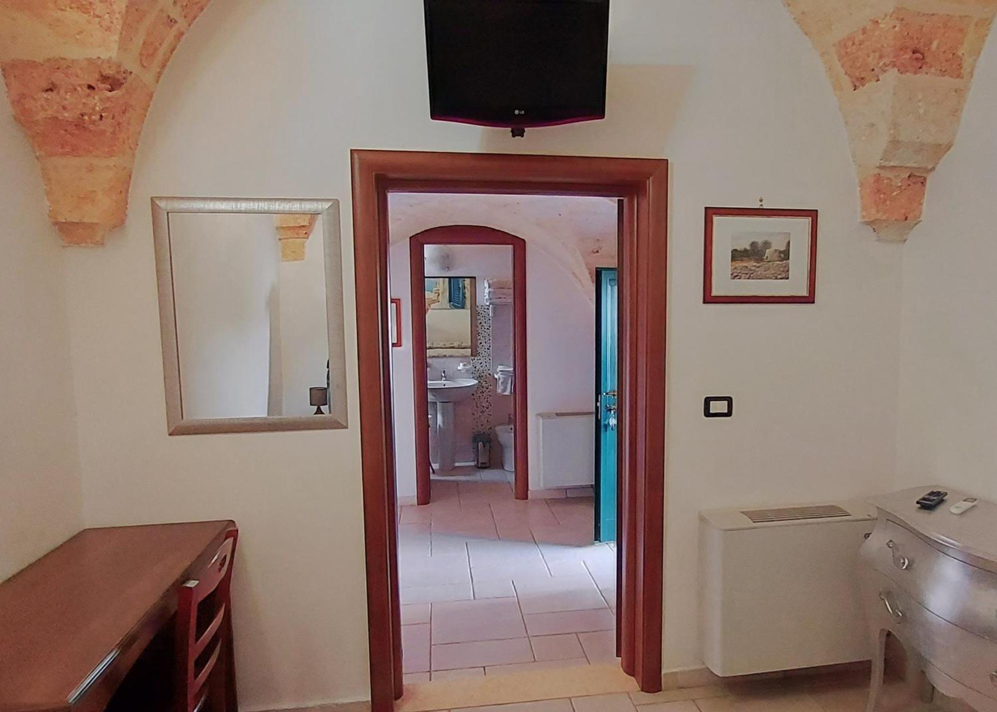 Masseria San Nicola B&B トッレ・サンタ・スザンナ エクステリア 写真